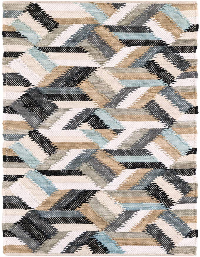 Detail image of 2' x 6' 1 Hand Braided Chindi Cotton Runner Rug