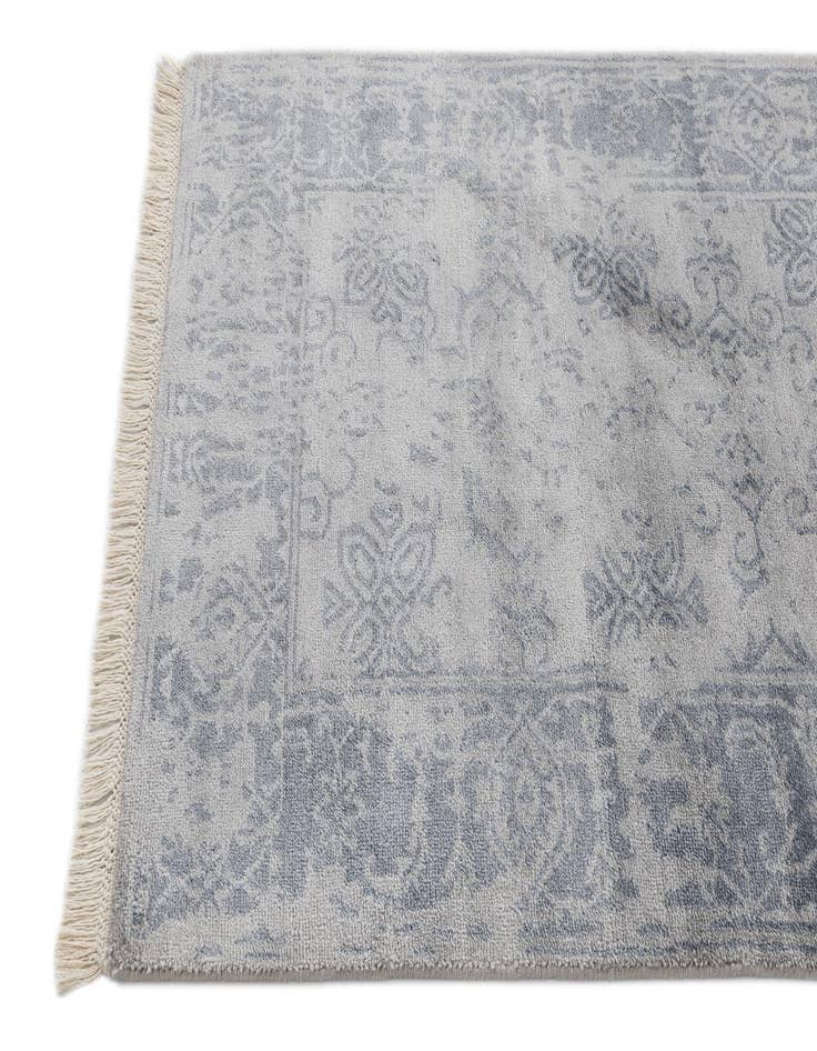 Detail image of 2' 7 x 9' 7  Hand Knotted Darya Wool Runner Rug