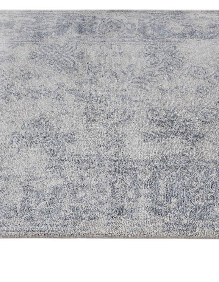 Detail image of 2' 7 x 9' 7  Hand Knotted Darya Wool Runner Rug