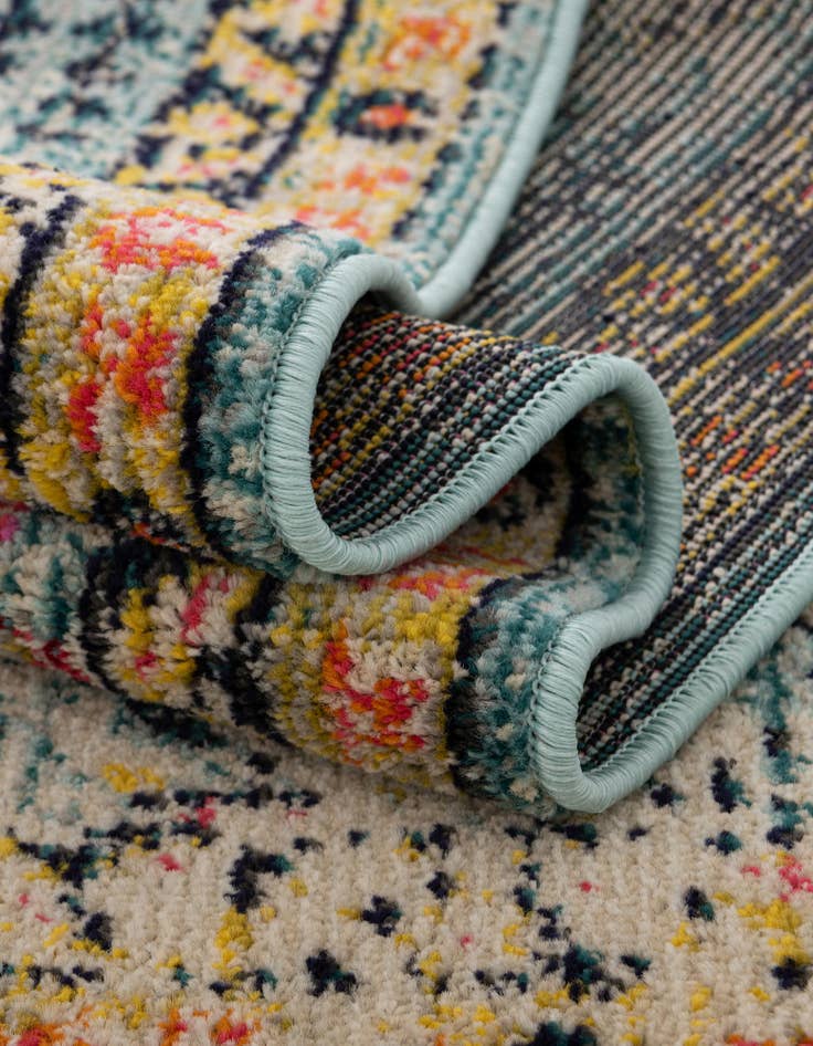 Detail image of 2' x 6' 9 Washable El Paso Runner Rug