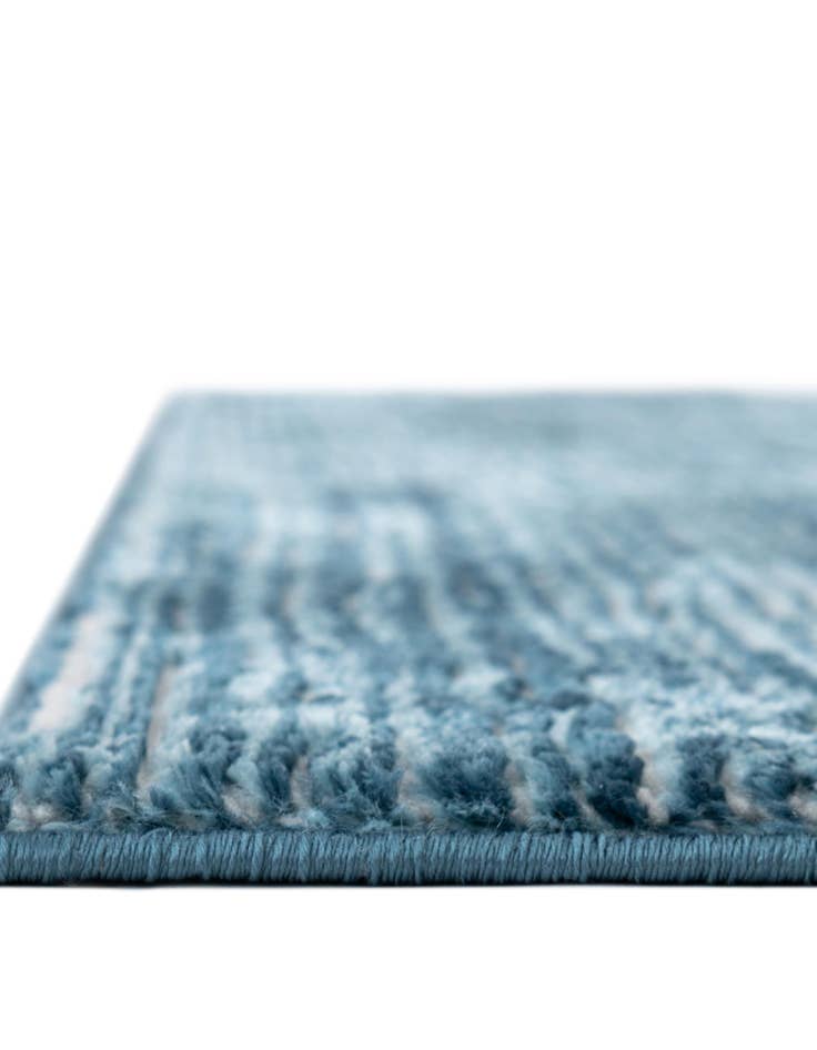 Detail image of 2' x 6' Finsbury Runner Rug