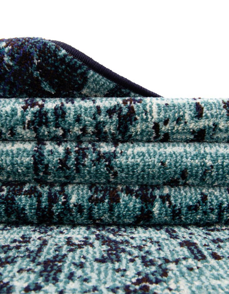 Detail image of 2' 2 x 6' 9 Washable Fleur Runner Rug