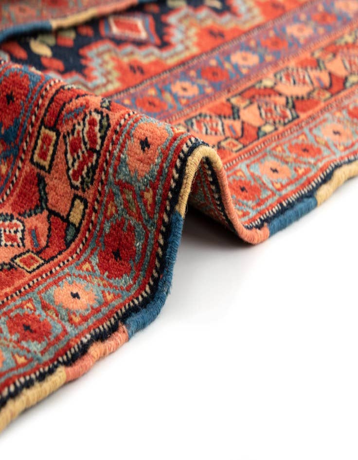 Detail image of 2' 9 x 6'  Hand Knotted Ghashghai Persian Runner Rug