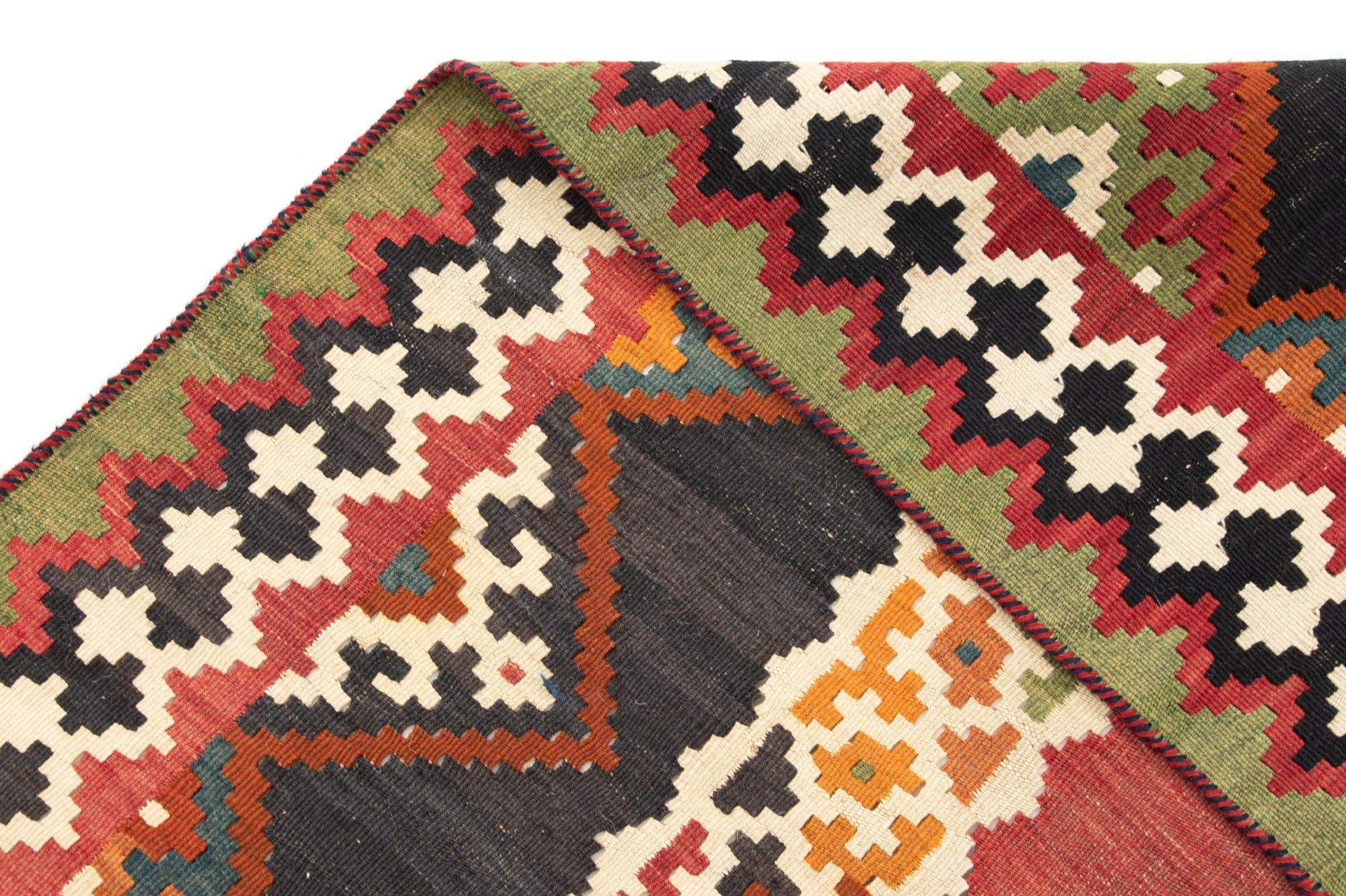4' 6 x 9' 9 Hand Knotted Ghashghai Persian Runner Rug