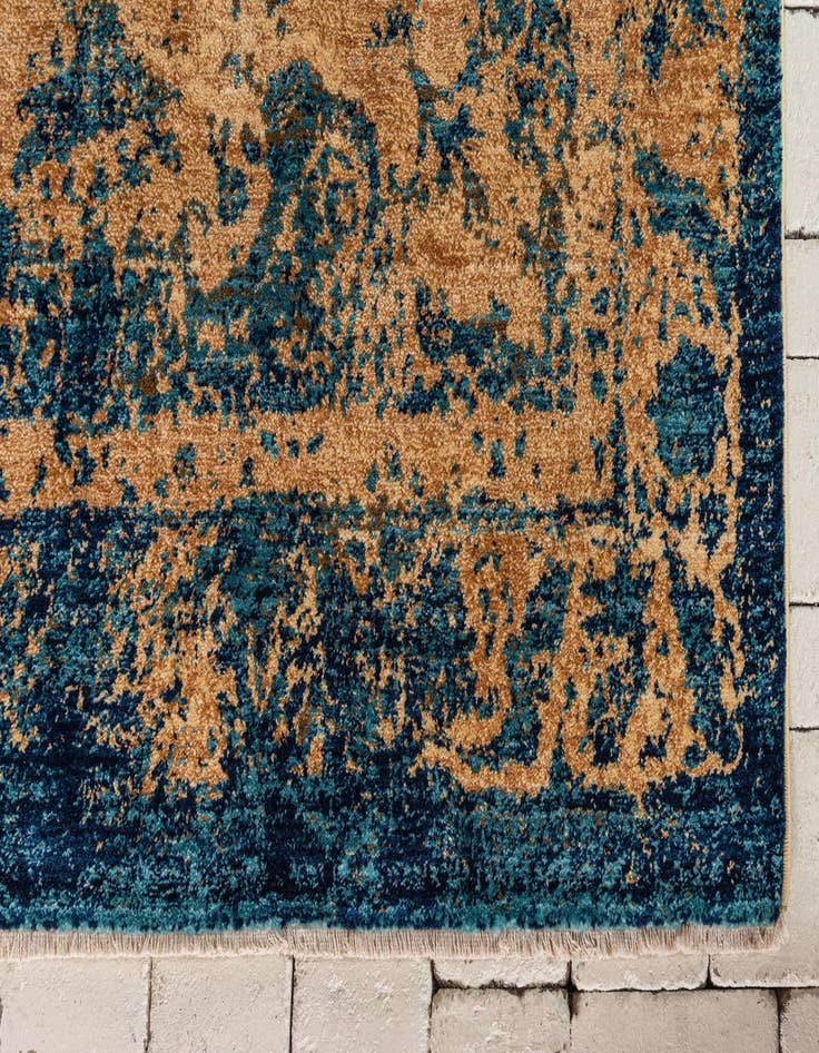 Detail image of 2' 2 x 6' Graham Runner Rug