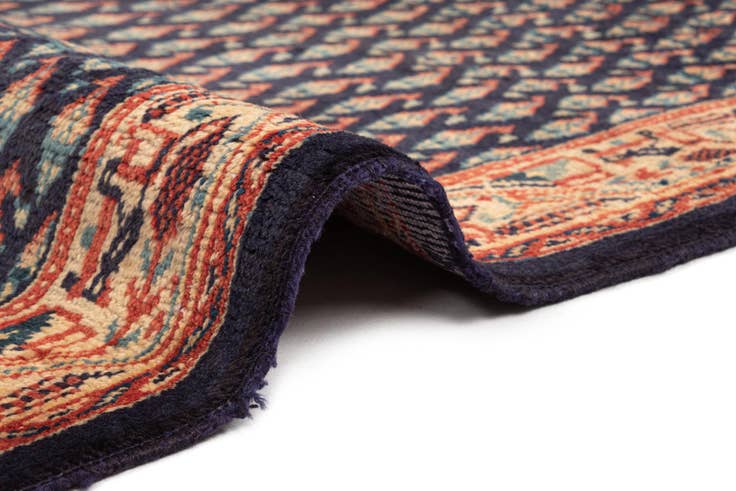 Detail image of 3' 7 x 11' 5 Hamedan Wool Runner Rug