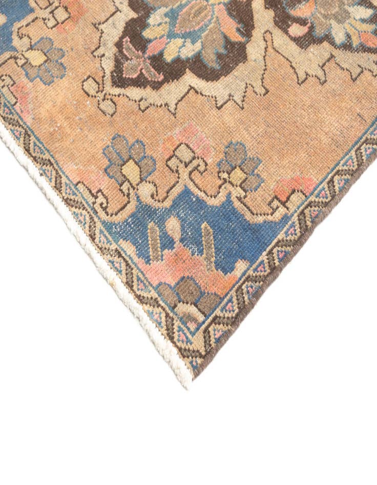 Detail image of 2' 9 x 10' 2 Hamedan Runner Rug