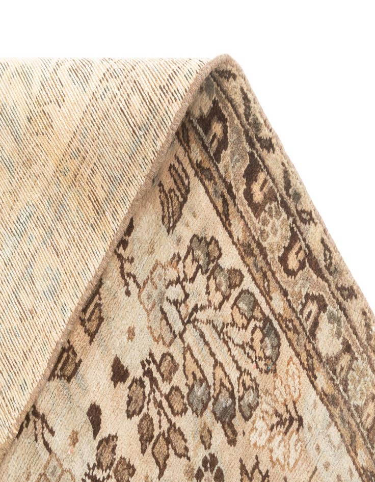 Detail image of 2' 7 x 8' 4 Hamedan Runner Rug