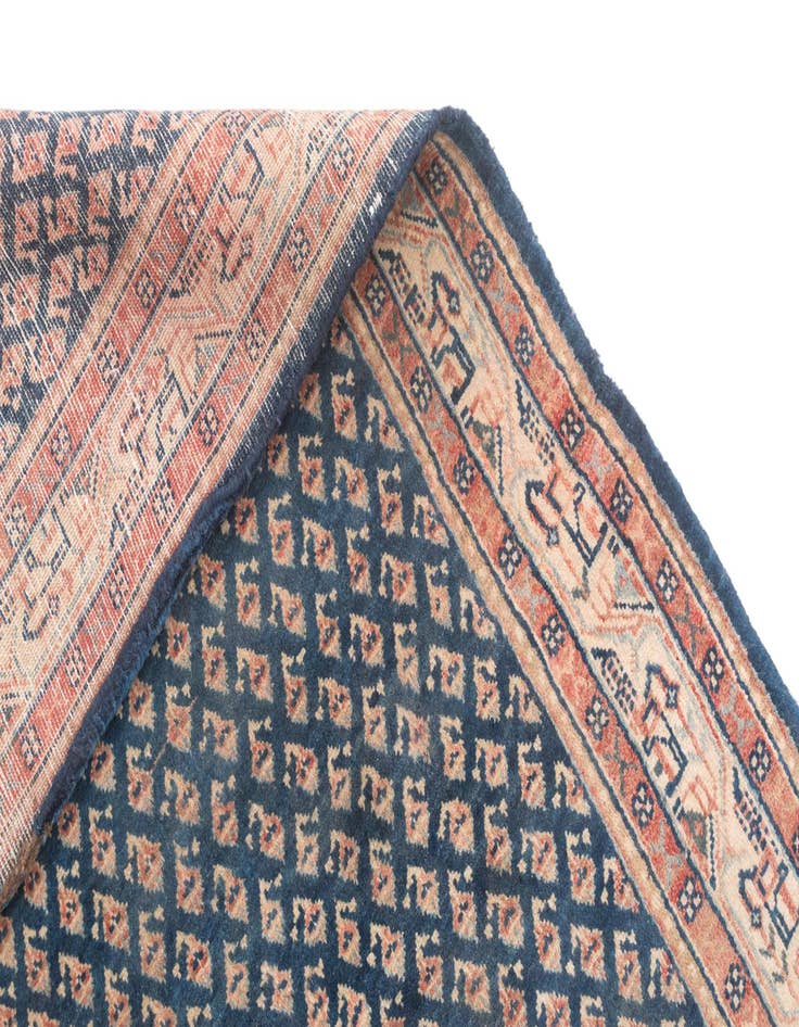 Detail image of 3' 5 x 9' 11 Hamedan Runner Rug