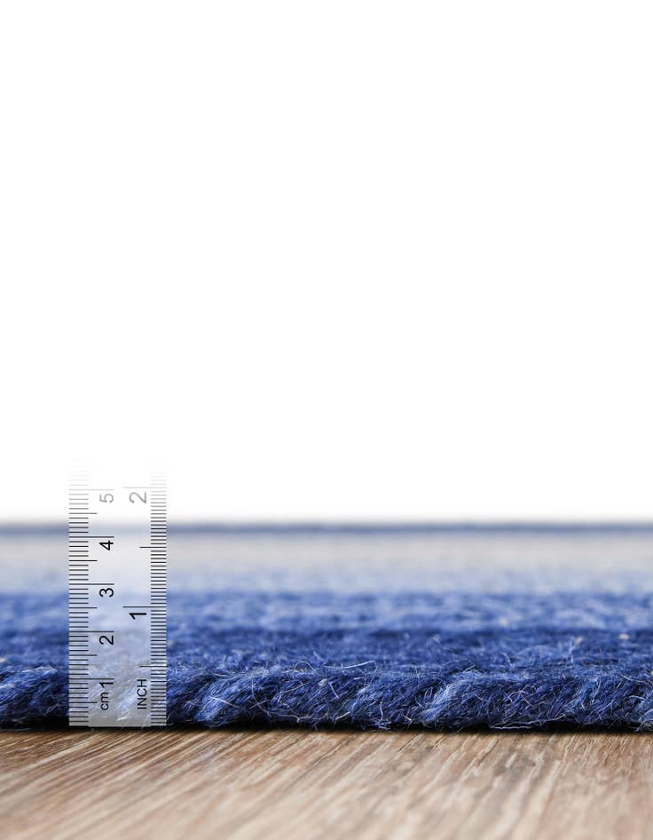 Detail image of 2' 7 x 8' Hand Braided Wool Runner Rug