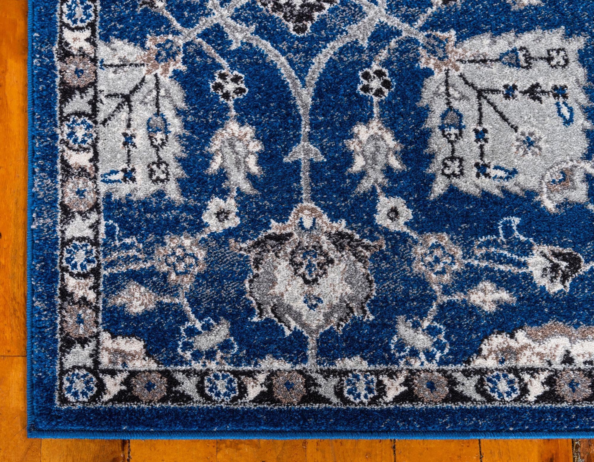 2' 7 x 10' Heritage Runner Rug