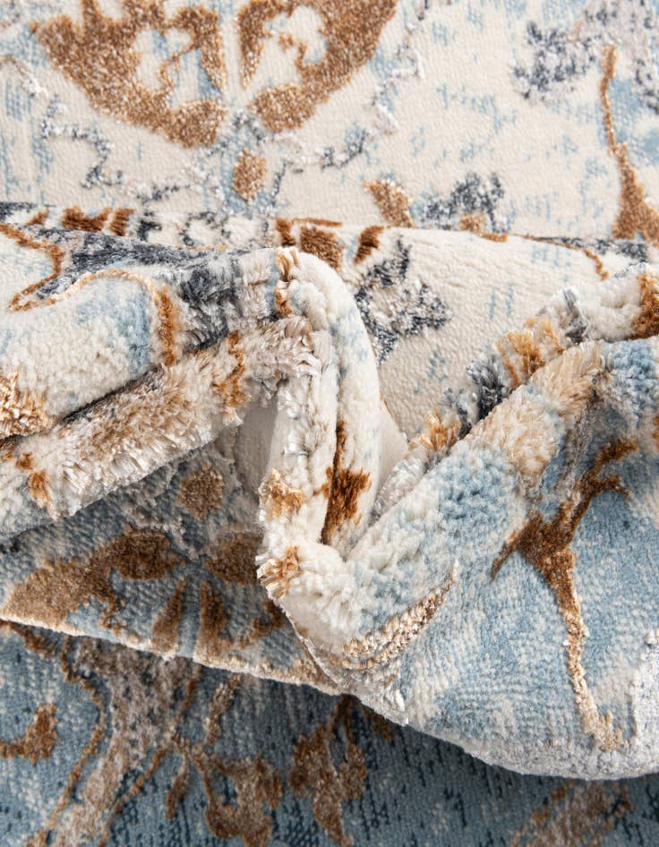 Detail image of 2' x 9' 10 Highbury Runner Rug