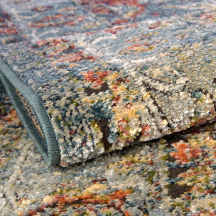 Detail image of 2' x 8' Isabella Runner Rug