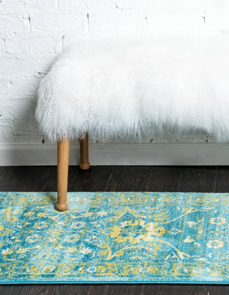 Detail image of 2' x 6' Istanbul Runner Rug