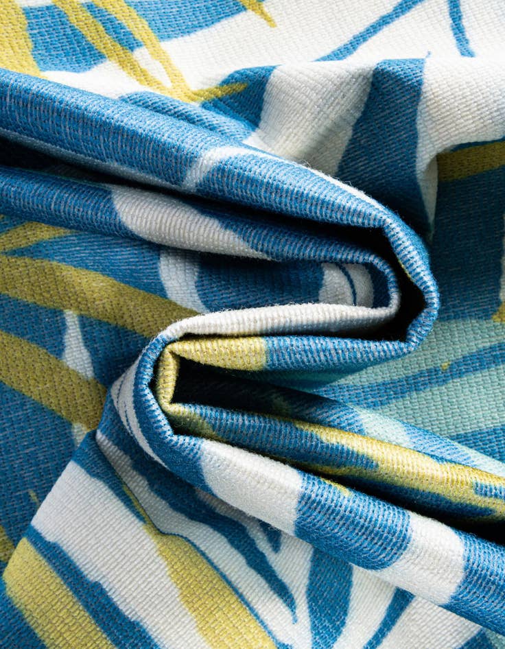 Detail image of 2' x 10' Easy-Clean Jill Zarin Caribbean Indoor / Outdoor Runner Rug