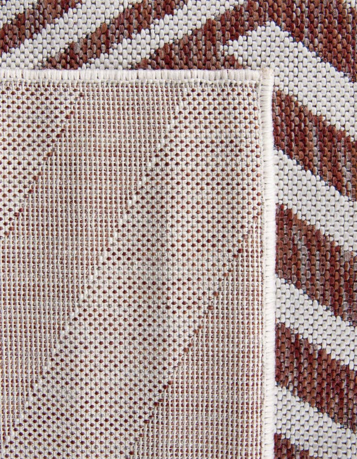 Detail image of 2' x 8' Easy-Clean Jill Zarin Indoor / Outdoor Runner Rug