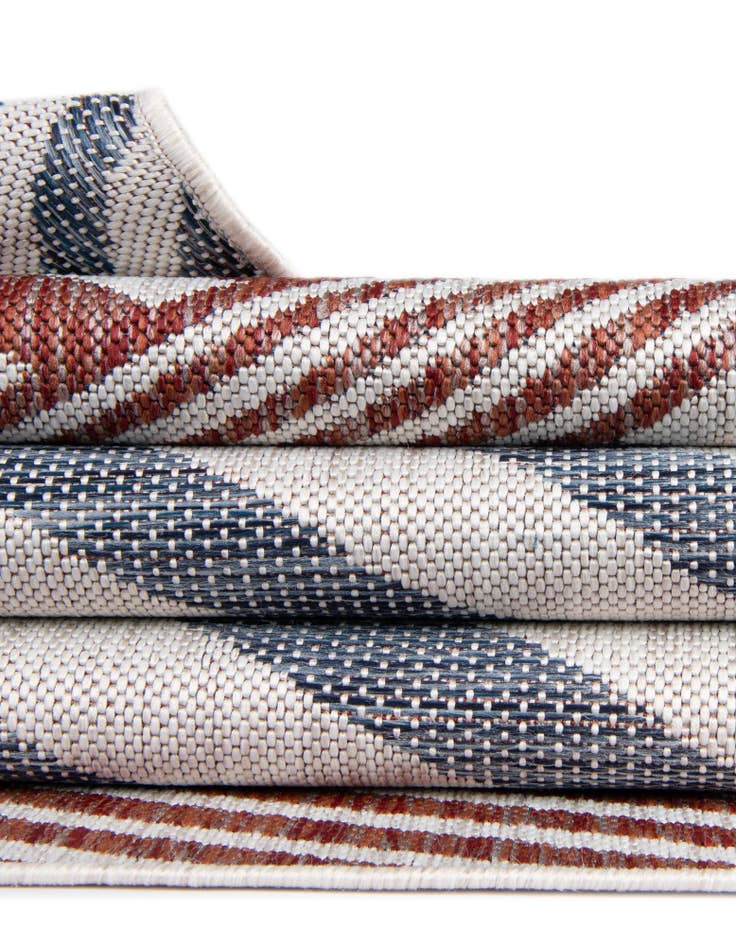 Detail image of 2' x 6'  Washable Jill Zarin Indoor / Outdoor Runner Rug