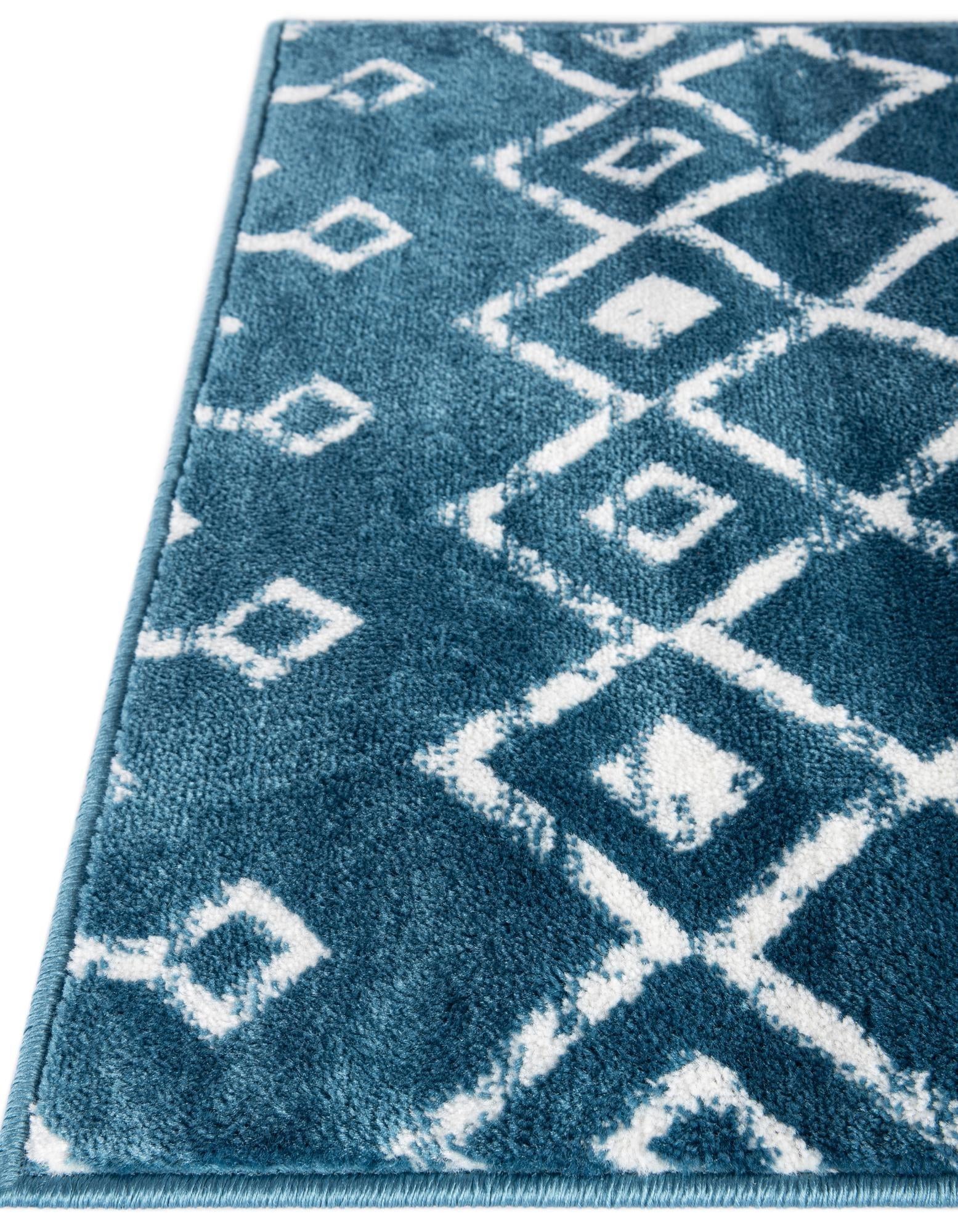 2' x 6' 7 Kasbah Trellis Runner Rug