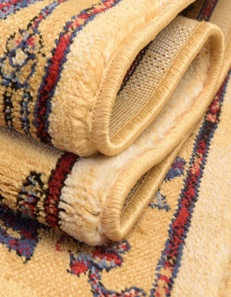 Detail image of 2' 2 x 6' Kennedy Runner Rug