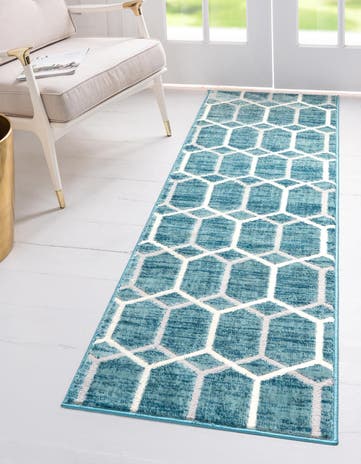 2' x 6' Lattice Trellis Runner Rug