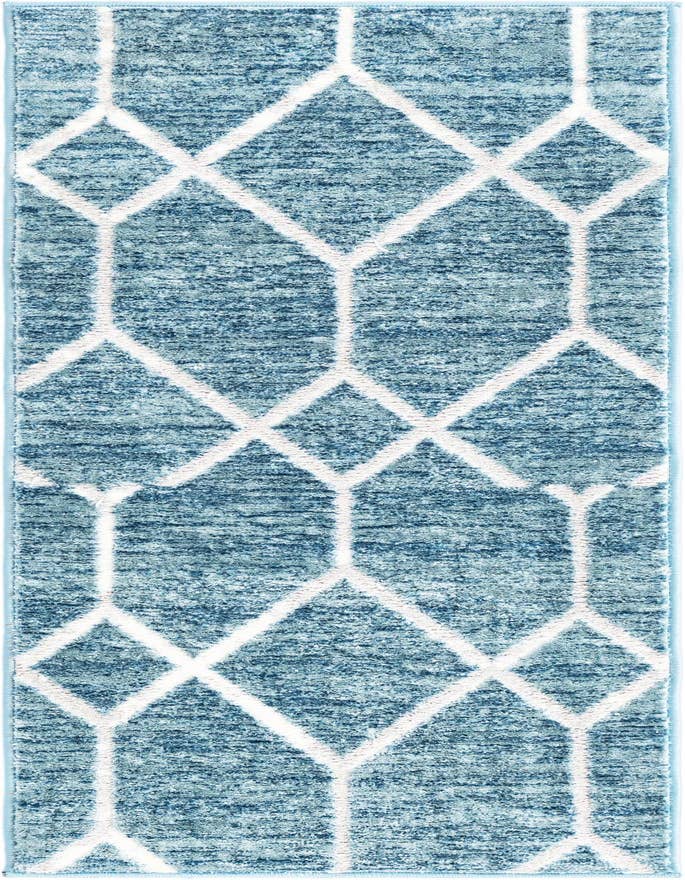 Detail image of 2' x 6' Lattice Trellis Runner Rug