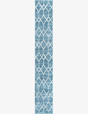2' 7 x 16' 5 Lattice Trellis Runner Rug