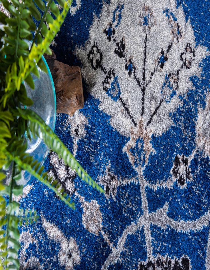 Detail image of 2' 7 x 10' Legacy Runner Rug