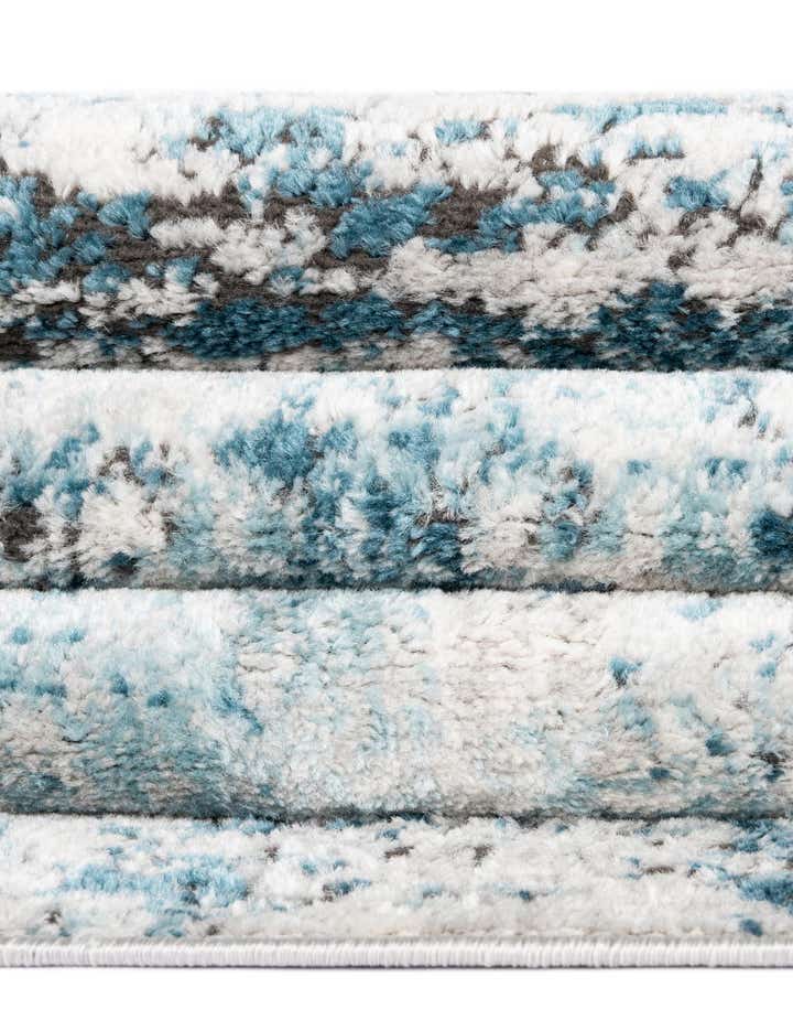 2' 7 x 13' Leipzig Runner Rug