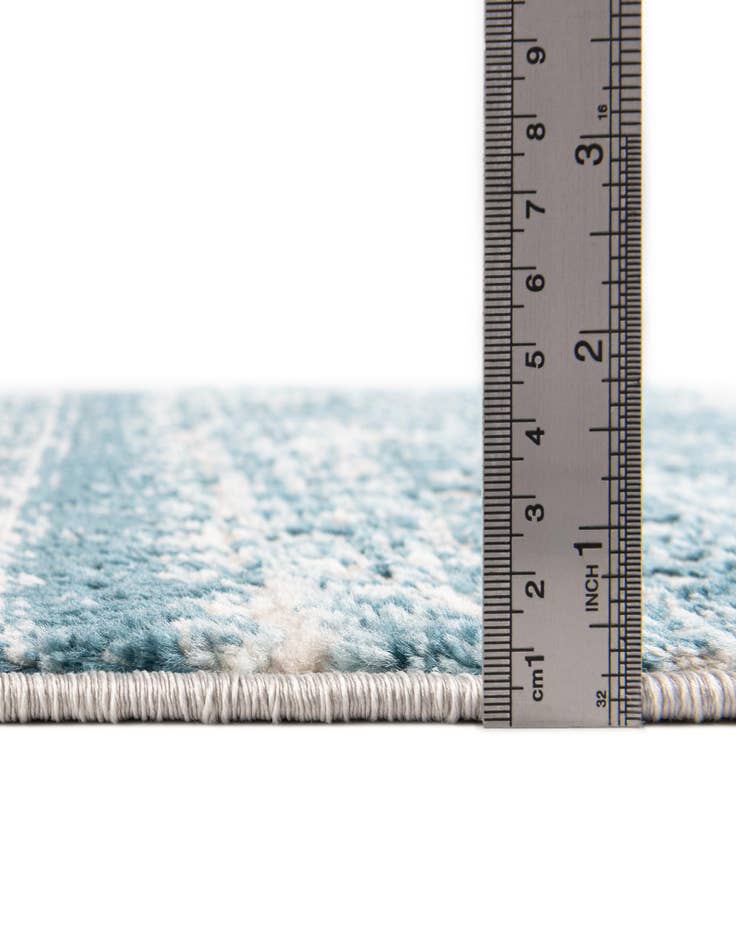 Detail image of 2' x 6' Leipzig Runner Rug