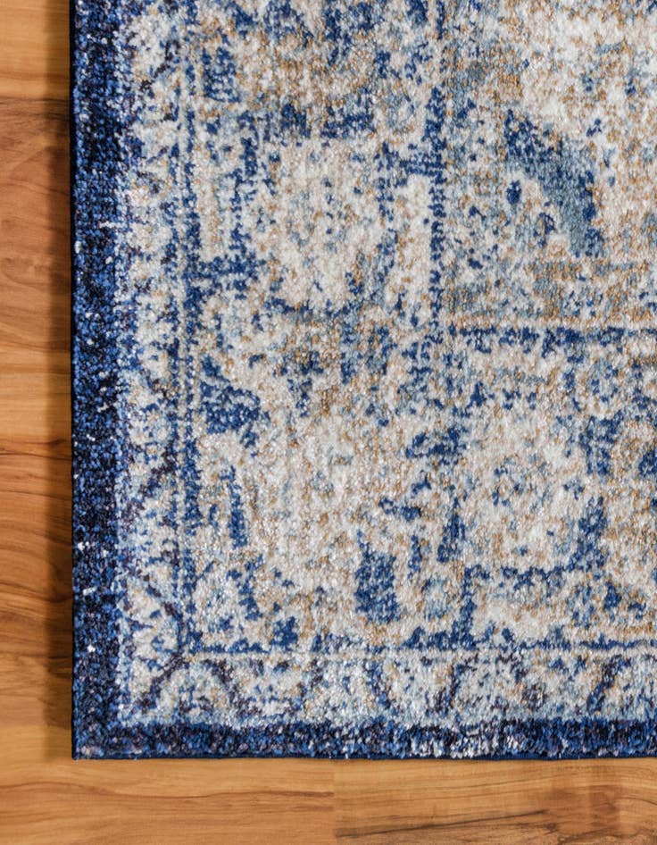 Detail image of 2' 7 x 12' 2 Lexington Runner Rug