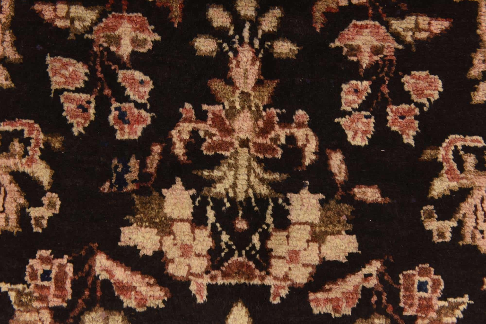3' 3 x 16' Liliyan Wool Runner Rug