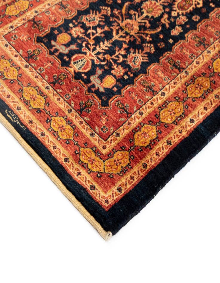 Detail image of 2' 10 x 6' 7 Luribaft Wool Runner Rug