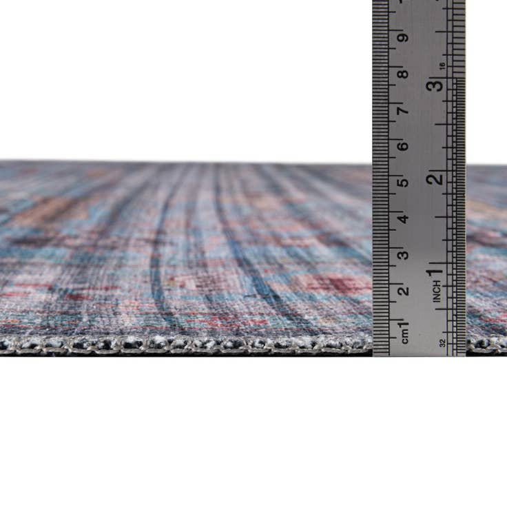 Detail image of 2' x 4' Washable Maahru Runner Rug