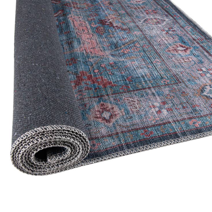 Detail image of 2' x 4' Washable Maahru Runner Rug