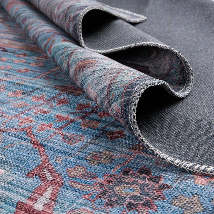 Detail image of 2' x 4' Washable Maahru Runner Rug