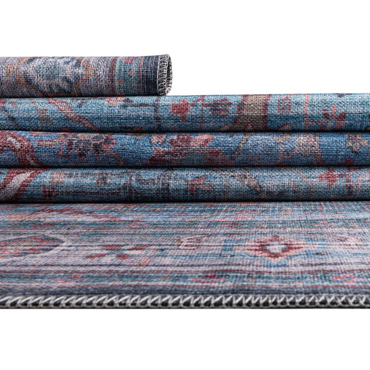 Detail image of 2' x 4' Washable Maahru Runner Rug