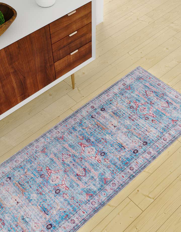 2' x 4' Washable Maahru Runner Rug
