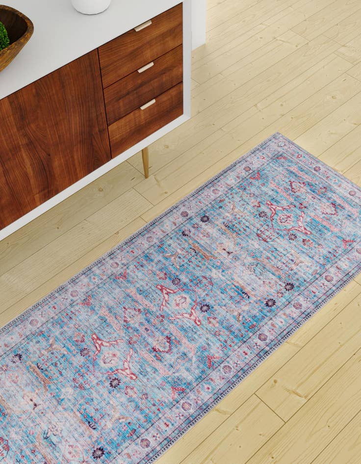 Detail image of 2' x 4' Washable Maahru Runner Rug