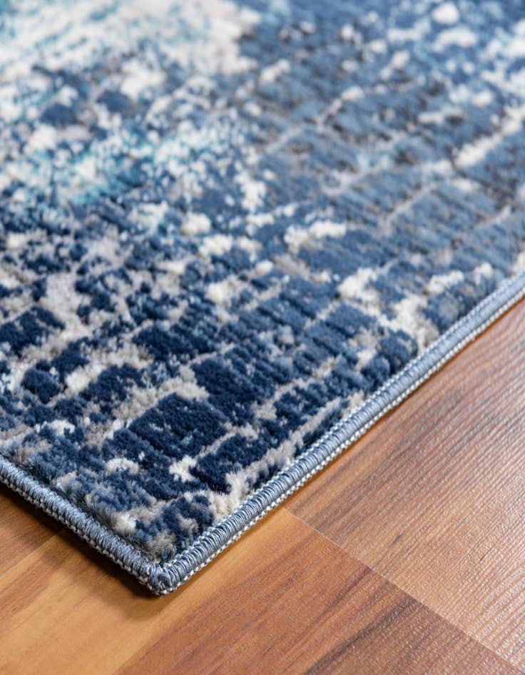Detail image of 2' x 6' Malibu Runner Rug