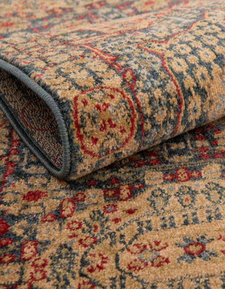 Detail image of 2' x 6' Mamluk Runner Rug