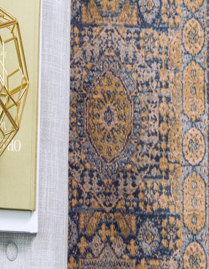 Detail image of 2' 7 x 10' Mamluk Runner Rug