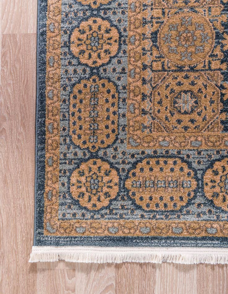 Detail image of 2' 7 x 10' Mamluk Runner Rug