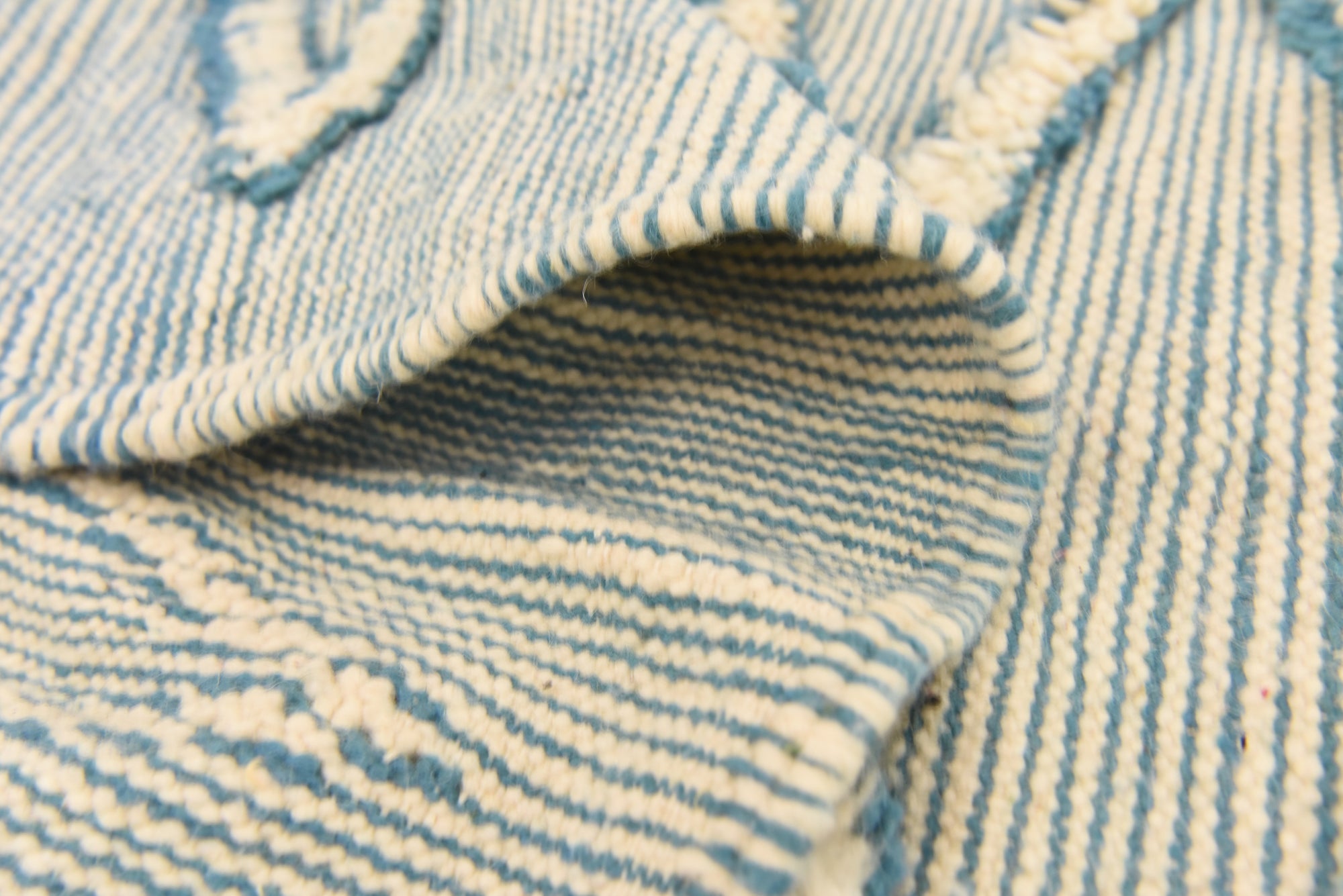 4' 8 x 9' 7 Hand Knotted Moroccan Wool Runner Rug