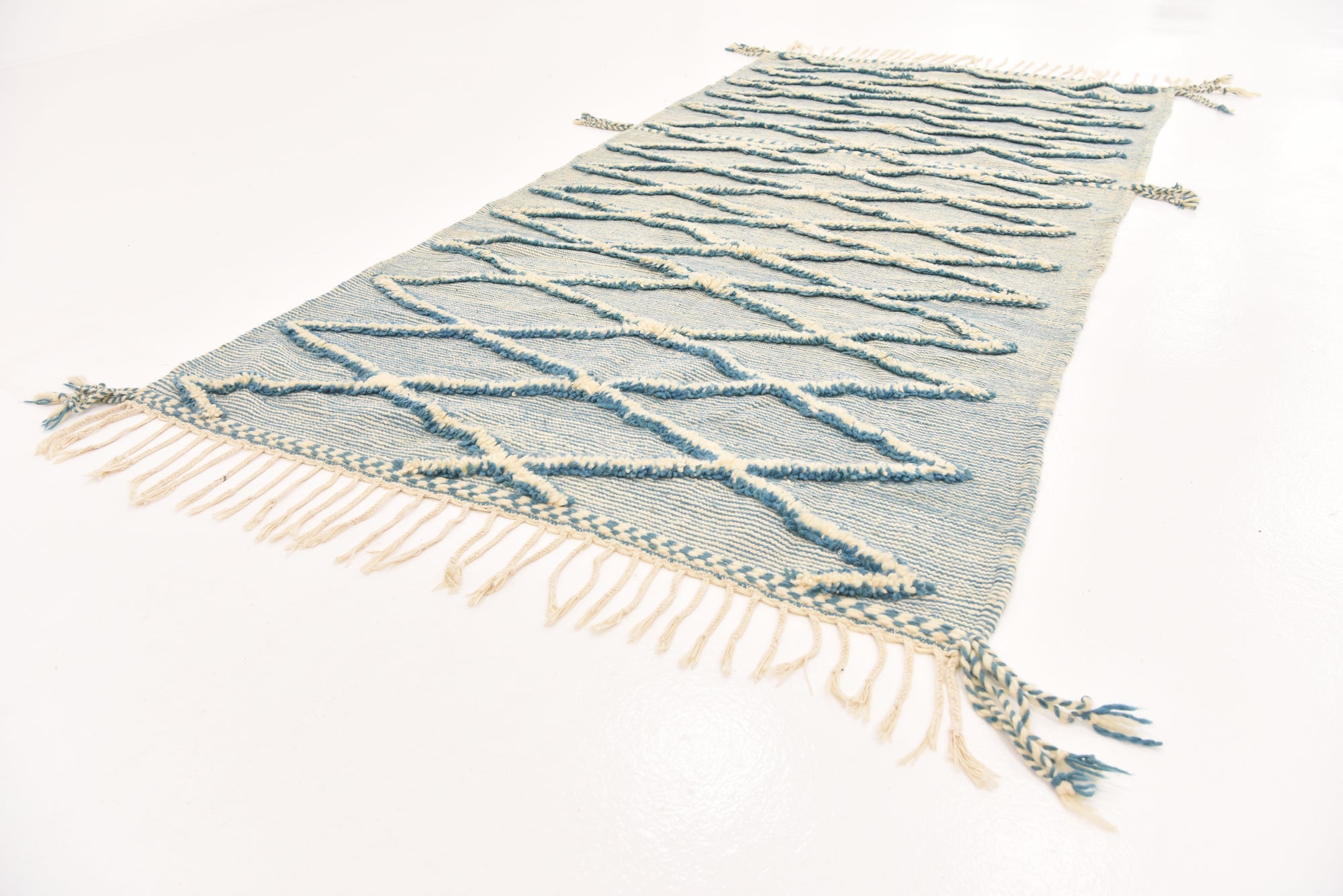 4' 8 x 9' 7 Hand Knotted Moroccan Wool Runner Rug
