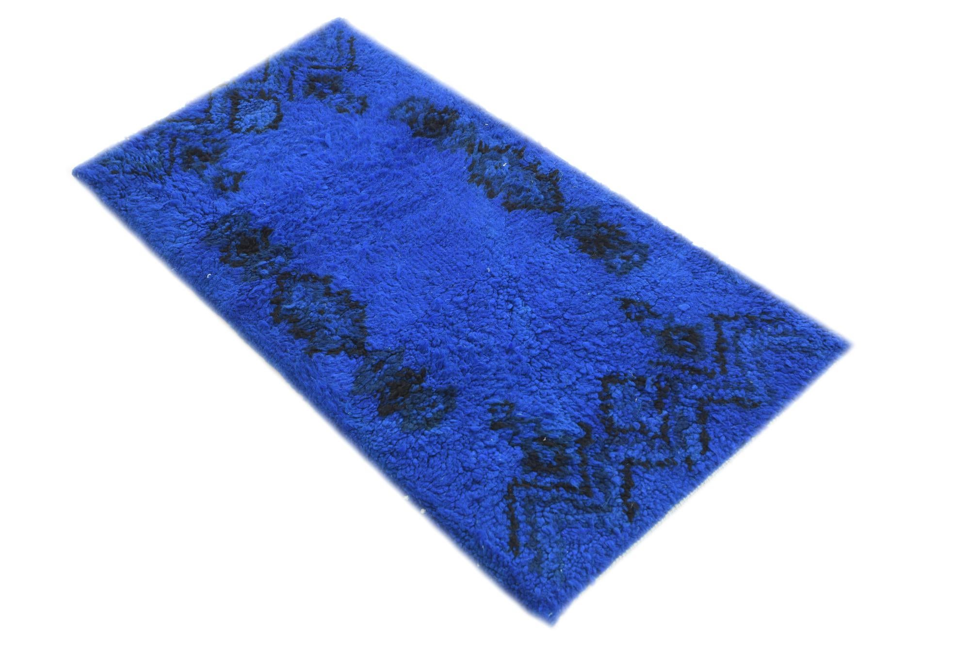 1' 10 x 3' 8 Hand Knotted Moroccan Oriental Wool Runner Rug