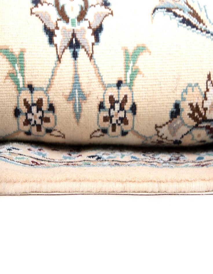 Detail image of 3' 3 x 18' 7 Nain Wool Runner Rug