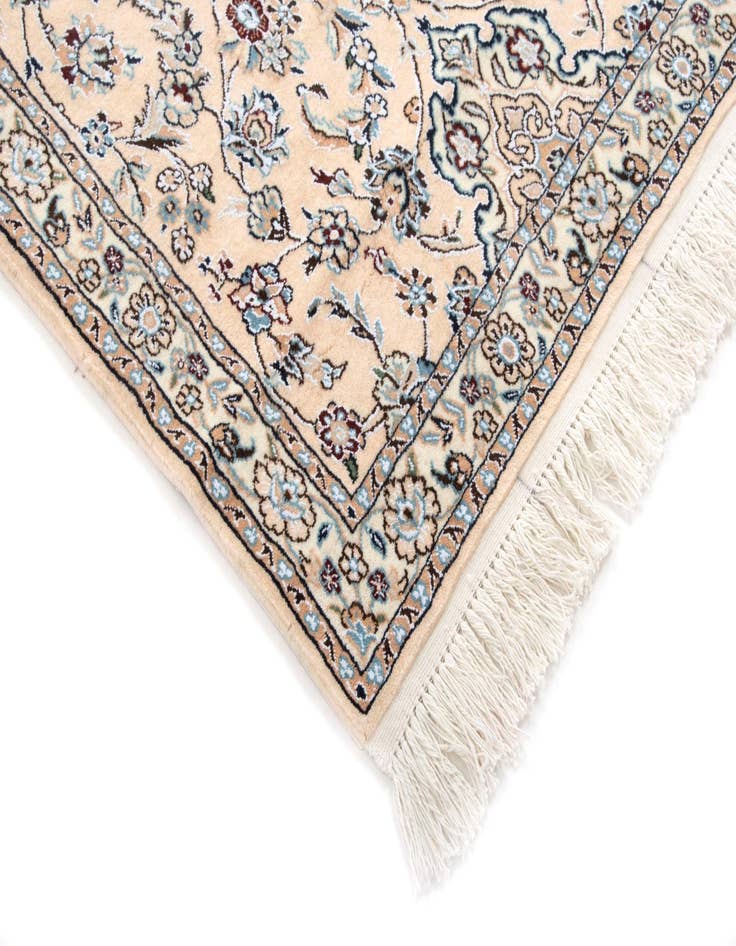 Detail image of 2' 11 x 13' 11 Nain Wool Runner Rug