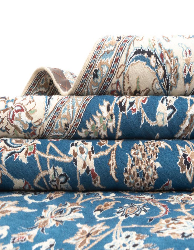 Detail image of 6' 6 x 10' Nain Runner Rug