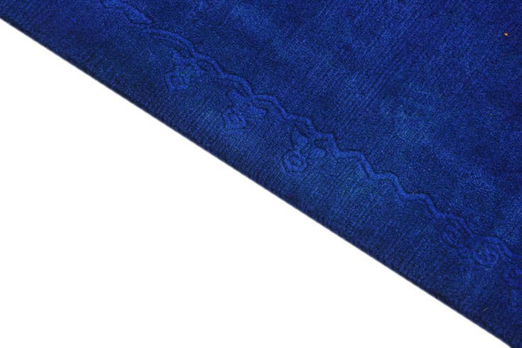 Detail image of 2' 3 x 4' 6 Hand Knotted Nepal Wool Runner Rug