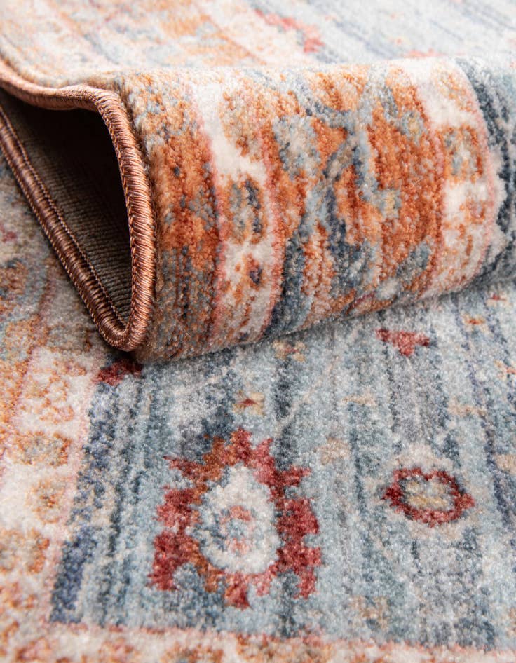 Detail image of 2' 2 x 4' Noble Runner Rug